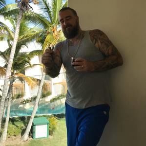 Meet your Posher, Jason